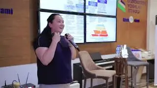 Шодиябегим Бахтиерзода (do.IT.Women, WIUT) на Startup Grind Tashkent