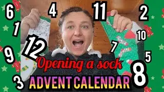 opening a sock advent calendar/ Christmas 2022