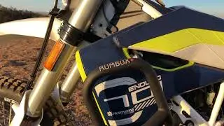 Rumbux: Husqvarna 701 Enduro protection bars.