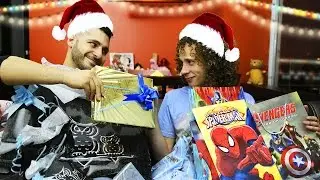 Intercambio de Regalos | Navidad | Luisito Comunica