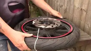 Keeway RKV125 - How NOT to repair a bent rim!