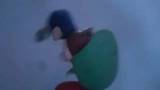 Baby Mario and baby Luigi take a bath