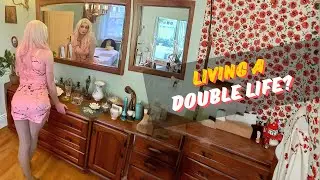 Living a Double Life? Tips For Balancing 'Him' and 'Her'