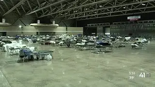 Activists, city discuss next steps as Bartle Hall warming center closes