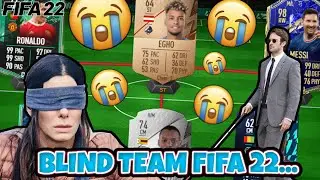 building my FUT CHAMPS team BLINDFOLDED...