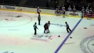 Worcester Sharks Exhibition Game #2 - Garet Hunt vs. Kyle Neuber