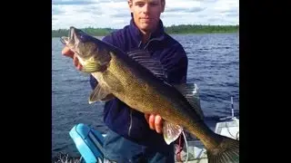 Pêche au gros doré à la pourvoirie Domaine Shannon / Big Walleye fishing at Domaine Shannon