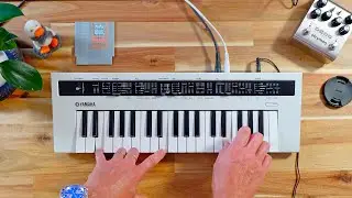 Yamaha Reface CS Unboxing - Portable Synth (4K)