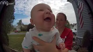 Adorable Baby Brightens Mom&rsquo;s Day While She&rsquo;s at Work｜RingTV