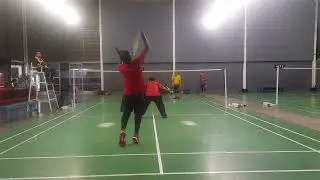 laga kuning vs merah.... 