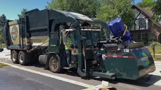 Groot 2225: Autocar WXLL McNeilus Curotto Can Garbage Truck
