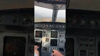 COCKPIT LANDING - A319 - Figari