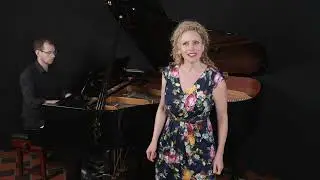Luci Briginshaw sings  Der H&ouml;lle Rache, Zauberflote (Magic Flute) Mozart