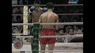 Phet-tho Sidjaopho vs Khajornkiat Por boorapa