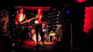 Frida Lamm - Tigers Bite - Live @ South Side
