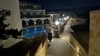 Paradiese Bay Resort  Malta - room and view