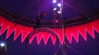 Courtneys Daredevil Circus - Wheel of Death