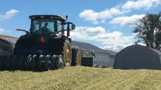 Silage spreader