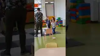 Lekcja języka angielskiego w żłobku