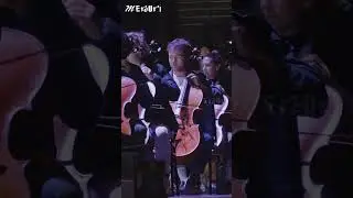 Mercuri&rsquo;s focus on Maestro Ilaiyaraaja during the Live Performance | Ilaiyaraaja' Symphony - Valiant