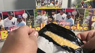 An Interesting Bowman's Best Baseball Prospect Autograph Card Mail Day!!