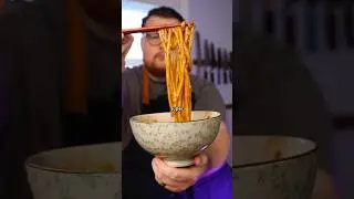 10(ish) minute Garlic Chili Oil Udon