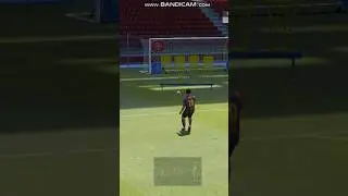 PES 2015 practice freekick by Messi #pes2015 #game #practice #messi #pes15 #fcb #konami #steam #clip