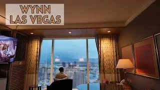 Отель Wynn Las Vegas, панорамный номер с кроватью размера &laquo;кинг-сайз&raquo; с видом на окрестности, рес...