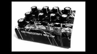 NEW NOISEGENS 2 mini synth GREYDRESSEDBOY