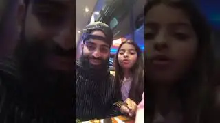 ARCANGEL compartiendo con su hija / 