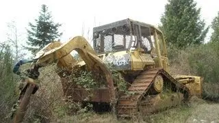 Cat D5H Track Skidder & CAT D8H Abondoned