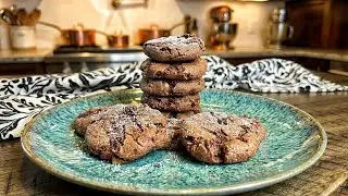 دستور پخت ۱۰ دقیقه‌ای! کوکی‌ها توی دهن آب میشن! 🍪فوق‌العاده خامه‌ای!🍫کوکی بادامی