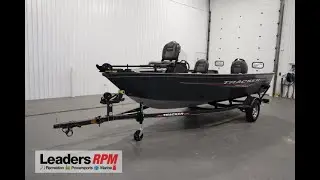 2021 Tracker V16 Pro Guide SC - UB2728