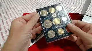Divisionale Vaticano 2022 Serie 5 Euro Bimetallico Fdc