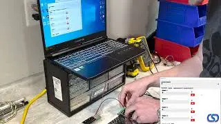 Connecting two power supplies to the PinOne board