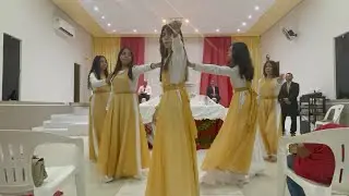 Coreografia A mesa - Maely Vital