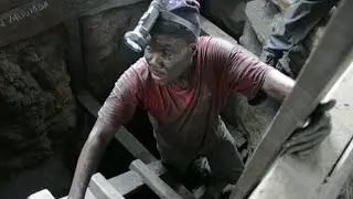 Miners Survive 41 Days Trapped Underground