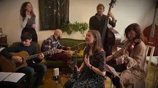 Clara Montocchio // Water Dancer (Live in my living room)