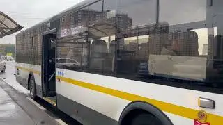 Автобус ЛиАЗ-5292.65-03 следует по маршруту 1225A &rdquo;м. Новокосино - Школа(Вертолётная ул.)&rdquo; 
