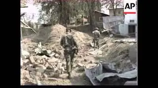 CONGO: KALEMIE: REBELS TAKE JOURNALISTS ON TOUR OF TOWN
