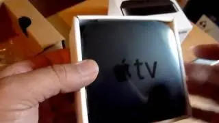 Распаковка Apple TV 2-го поколения (конец 2010 г.)