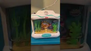 Fisher Price Ocean Wonders Aquarium Baby Crib Soother Lights & Sounds