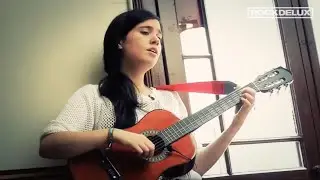 JAVIERA MENA: 