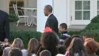 President Barack Obama got the Thanksgiving holiday mood started at the White House with the traditi
