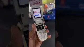 Nokia 2760 folding.if you want to buy write to this number 00971522199776
