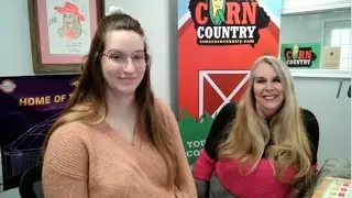 Vicki Chats: Carrie Peiffer - Cedar Falls Community Theatre Director of Marketing & Development