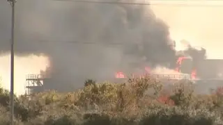 Firefighters battle large blaze at decommissioned Texas power plant