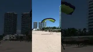 Would you do this?🙌 #skydiving #flying #amazing #wow #skydiveseven #beach #puertovallarta #mexico