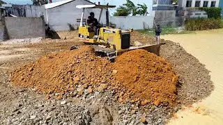New Day Technique.! Operator Skills Bulldozer And Dump Trucks Fill Land Stone Into Water