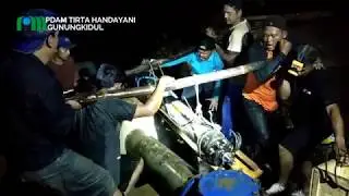 PROSES PERBAIKAN POMPA 75KW DI SUNGAI BAWAH TANAH GOA BRIBIN , PDAM TIRTA HANDAYANI GUNUNGKIDUL